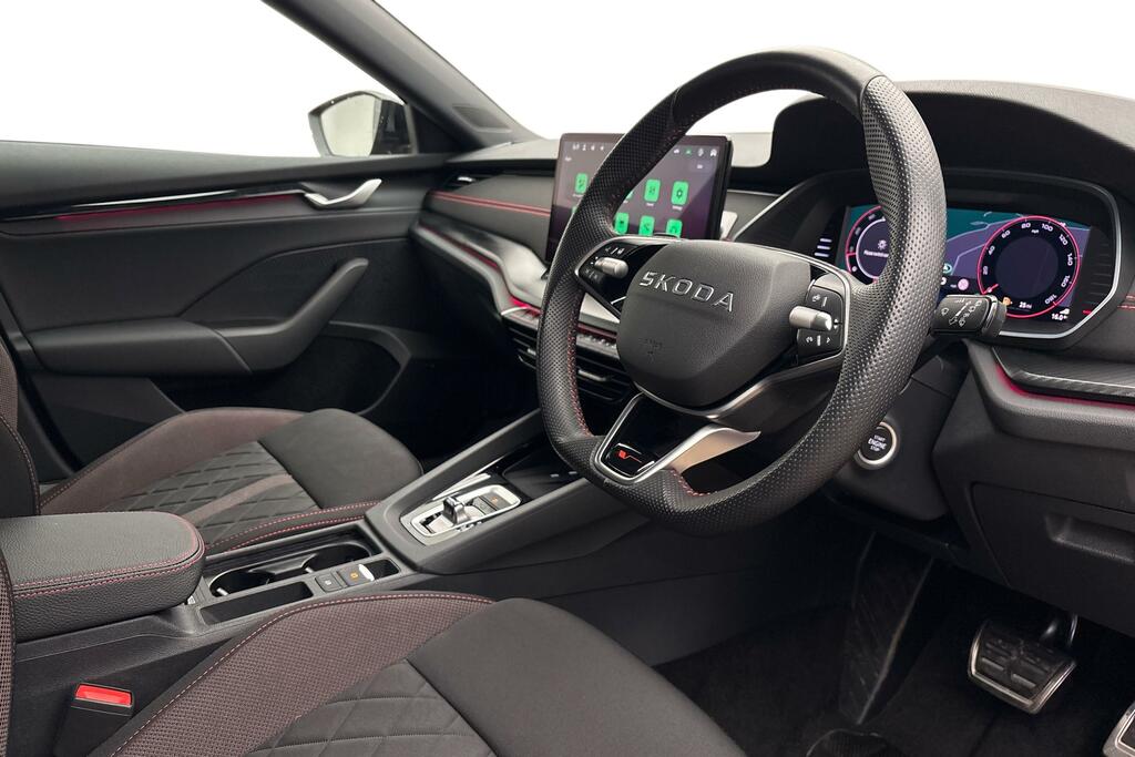 Skoda Octavia 2.0 Tsi Vrs Dsg 0 Ps Red #6
