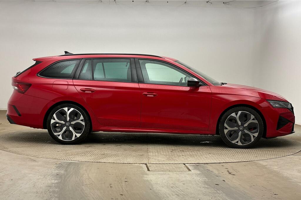 Skoda Octavia 2.0 Tsi Vrs Dsg 0 Ps Red #4