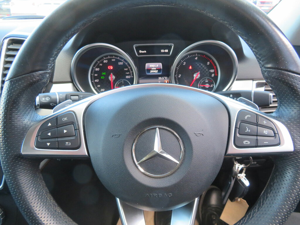 Mercedes-Benz GLE Class Suv Black #15