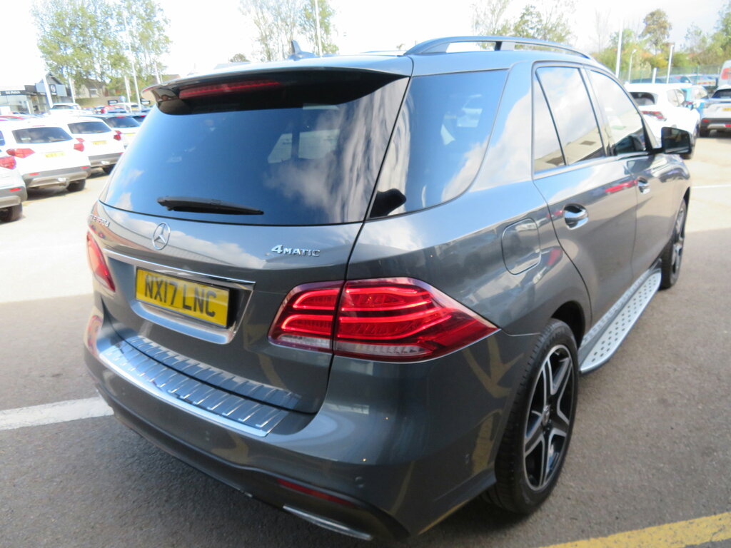 Mercedes-Benz GLE Class Suv Black #21