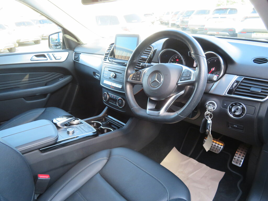 Mercedes-Benz GLE Class Suv Black #14