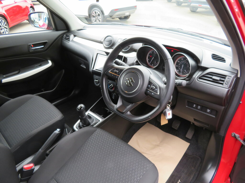 Suzuki Swift Swift Sz-t Dualjet Mhev Cvt Red #11