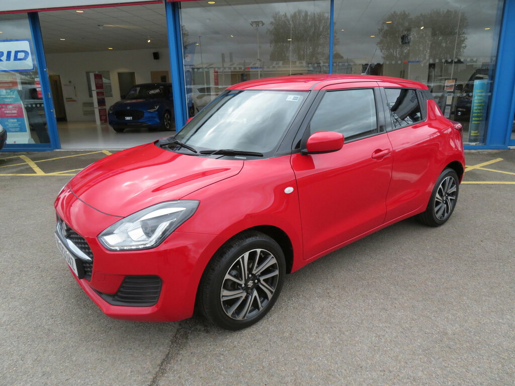 Suzuki Swift Swift Hatchback Red #4