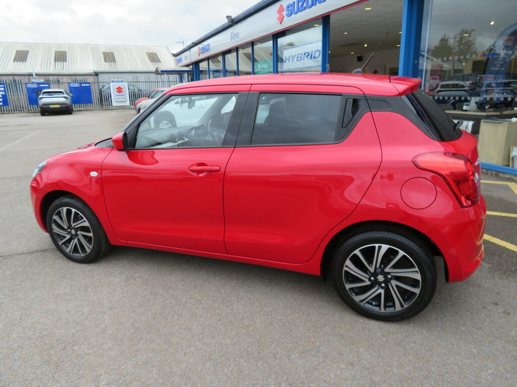 Suzuki Swift Swift Sz-t Dualjet Mhev Cvt Red #9