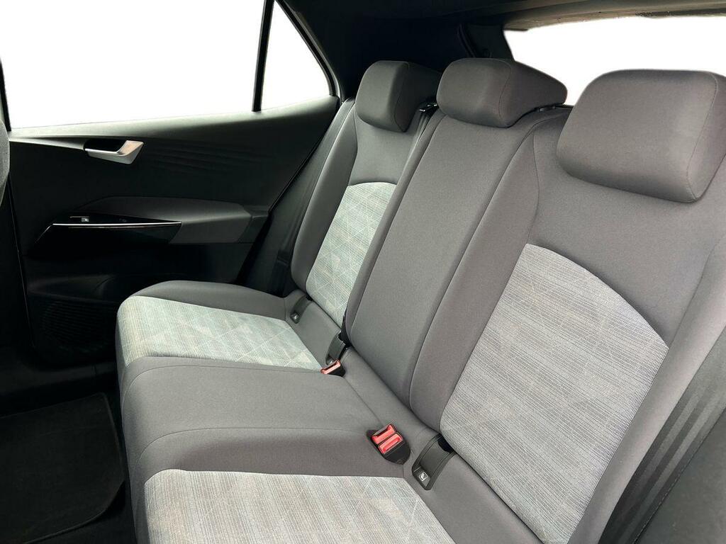 Volkswagen ID.3 Pro Performance 58Kwh Life GJ71YUY White #4