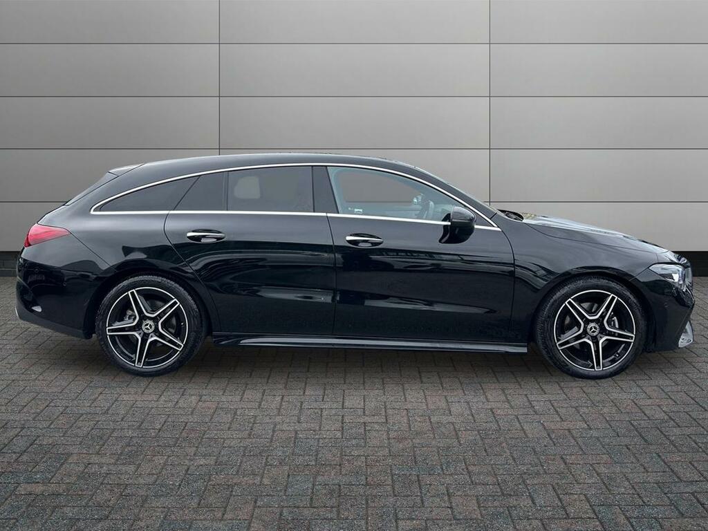 Mercedes-Benz CLA Class Cla 180 Amg Line Executive Shooting Brak Black #5