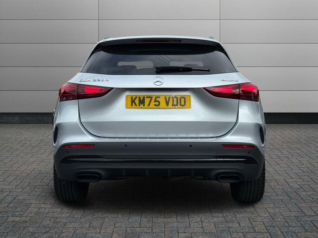 Mercedes-Benz GLA Class 2.0 Gla220d Amg Line Premium Plus 8G-dct 4Matic Silver #6