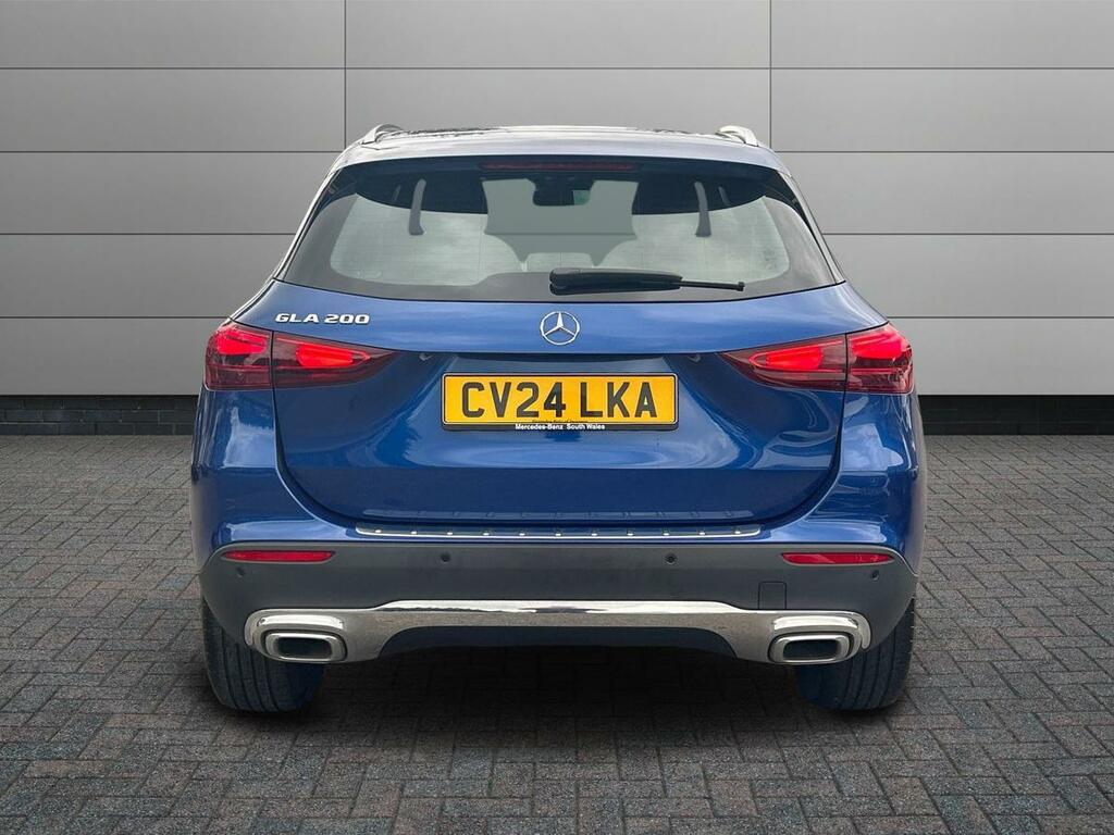 Mercedes-Benz GLA Class Gla 200 Sport Executive CV24LKA Blue #6