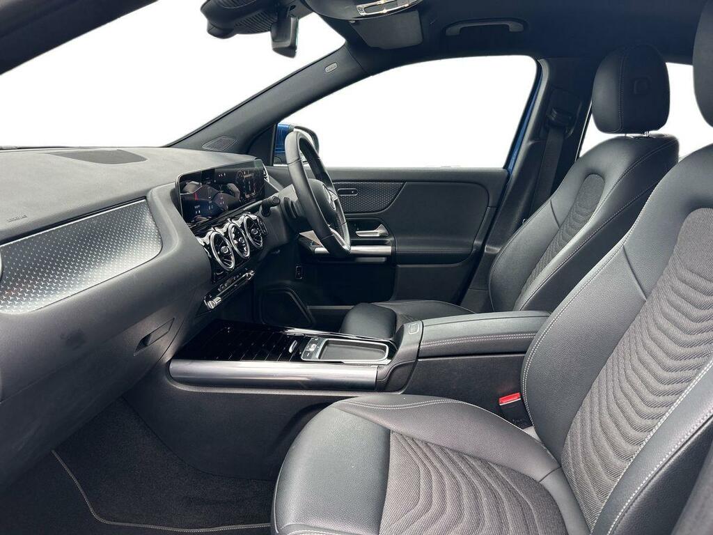 Mercedes-Benz GLA Class Gla 200 Sport Executive CV24LKA Blue #3