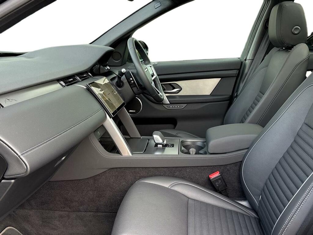 Land Rover Discovery Sport 2.0 D200 Landmark Black #3