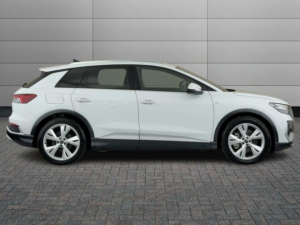 Audi Q4 E Tron 45 S Line 82Kwh CA25KPT White #5