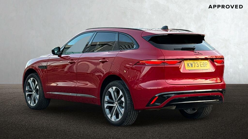 Jaguar F-Pace 2.0 D200 R-dynamic Hse Black Red #2