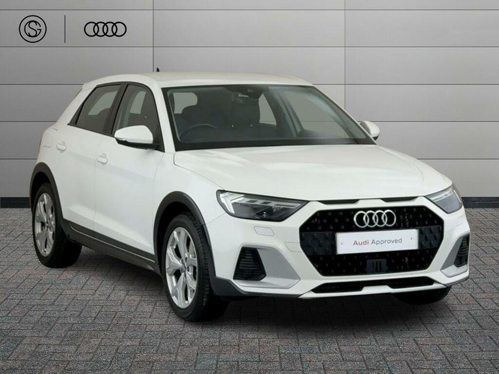 Audi A1 1.5 Tfsi 35 Citycarver Euro 6 Ss White
