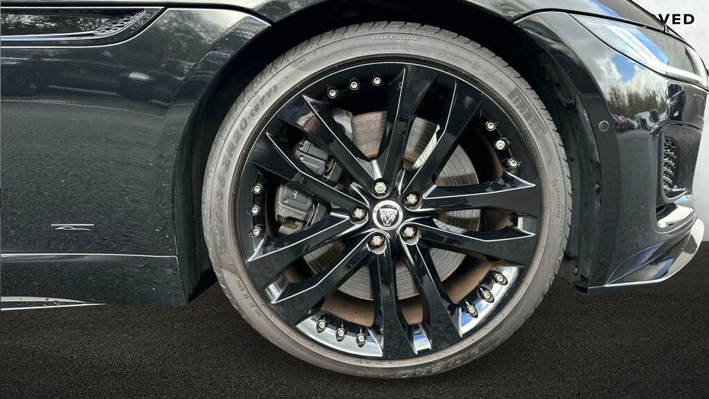 Jaguar F-Type V8 75 Coupe Grey #8