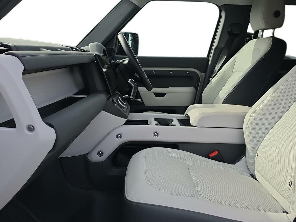 Land Rover Defender 110 3.0 D250 110 X-dynamic Se Grey #3
