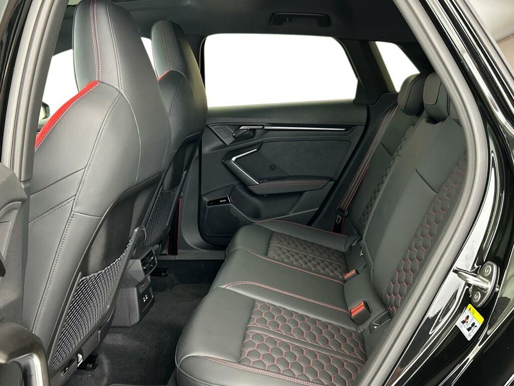 Audi RS3 3 Carbon Black 400 Ps S Tronic Black #4