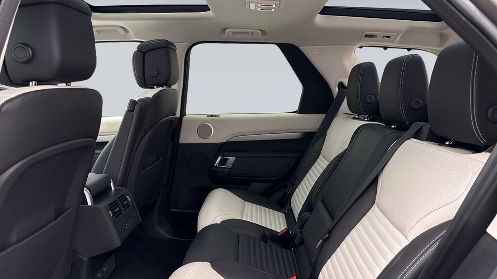 Land Rover Discovery 3.0 D350 Dynamic Hse Brown #4