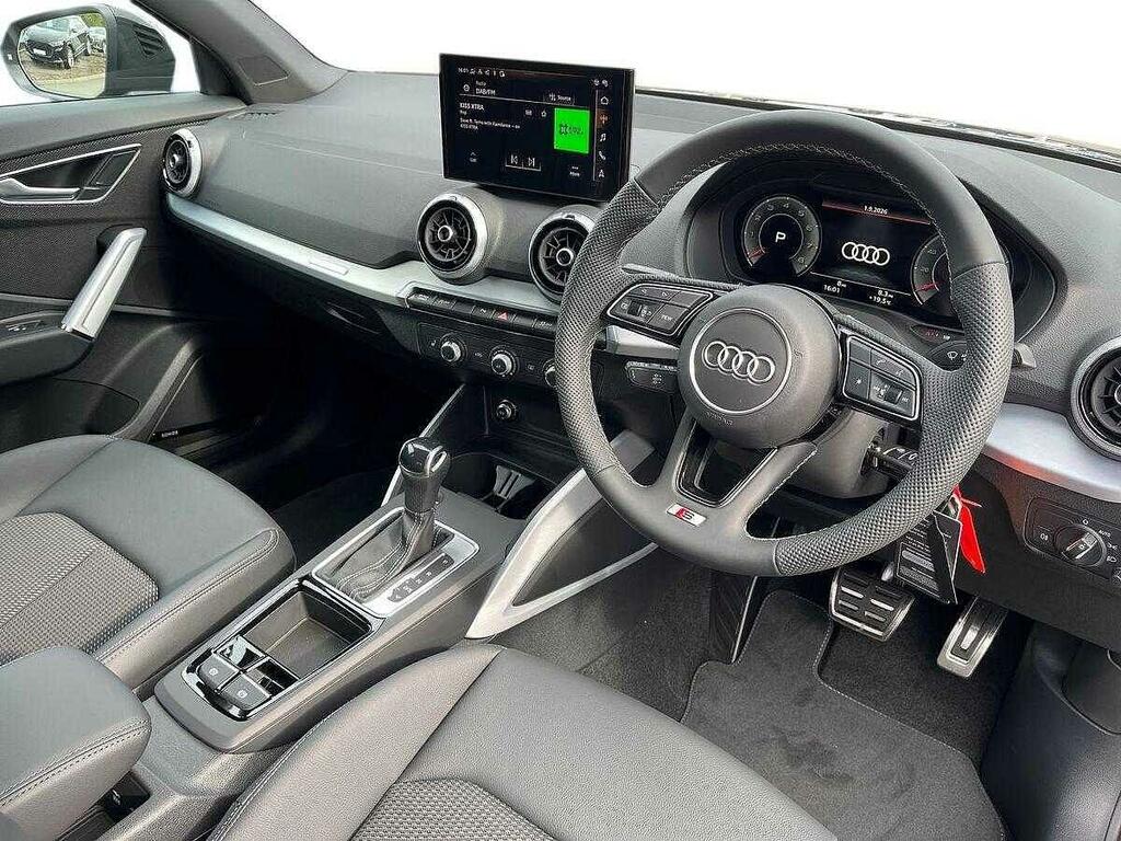 Audi Q2 S Line 35 Tfsi 150 Ps S Tronic Black #6
