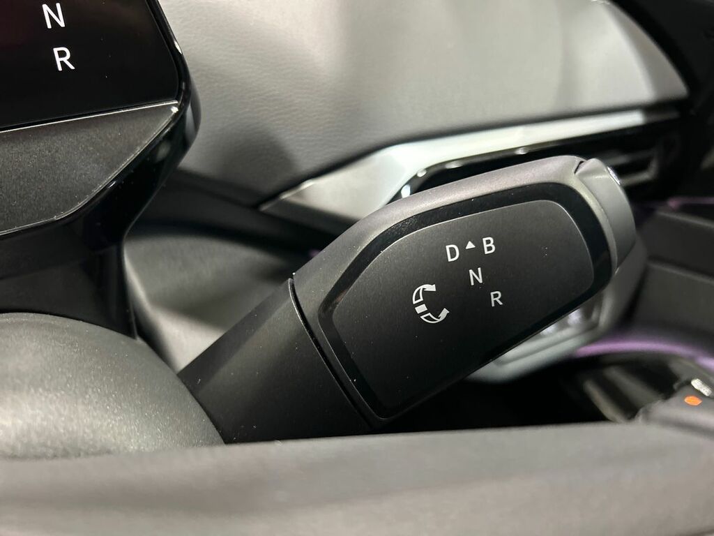 Volkswagen ID.4 Match Pro Black #13