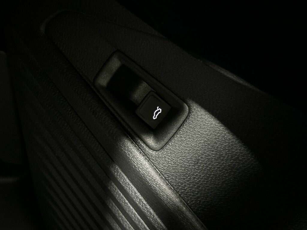 Volkswagen ID.4 Match Pro Black #23