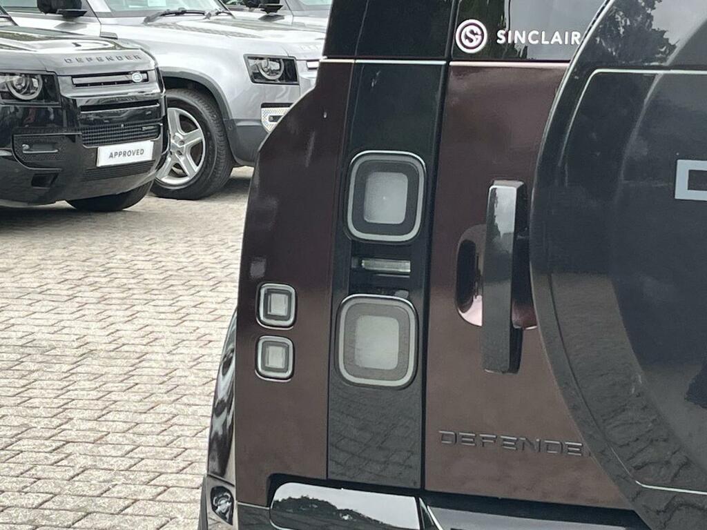 Land Rover Defender 110 X-dynamic Hse Grey #26