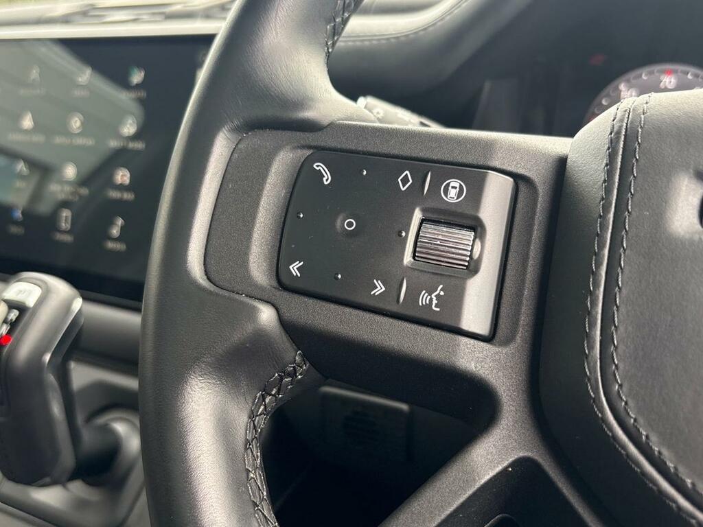 Land Rover Defender 110 D300 X-dynamic Hse Eiger Grey Grey #42
