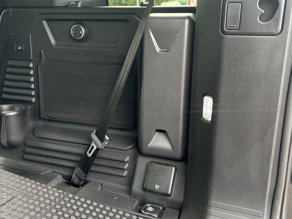 Land Rover Defender 110 D300 X-dynamic Hse Eiger Grey Grey #27