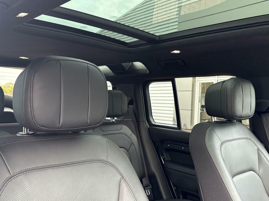 Land Rover Defender 110 D300 X-dynamic Hse Eiger Grey Grey #21