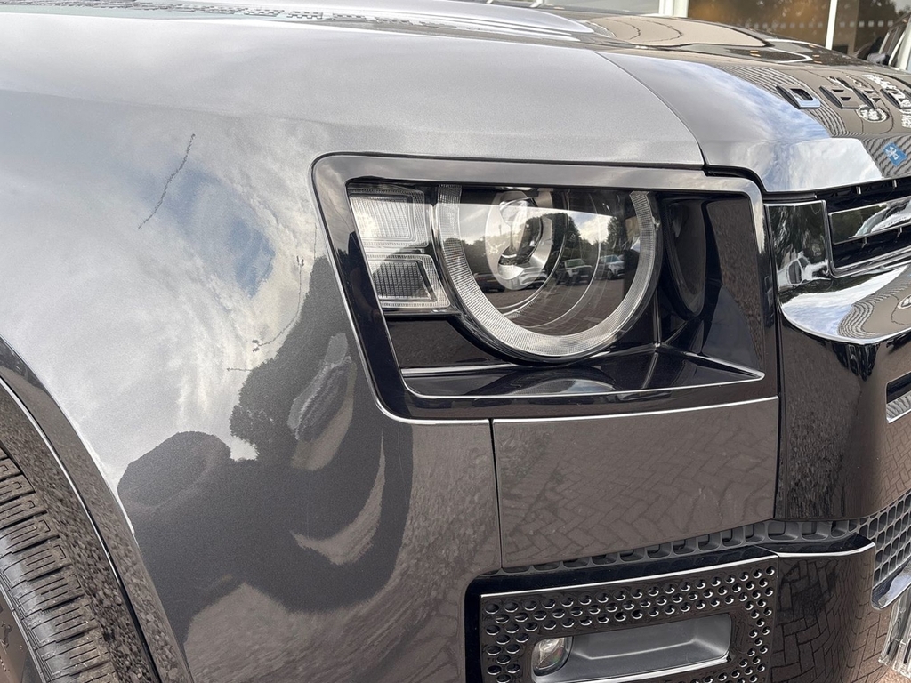 Land Rover Defender 110 D300 X-dynamic Hse Eiger Grey Grey #17
