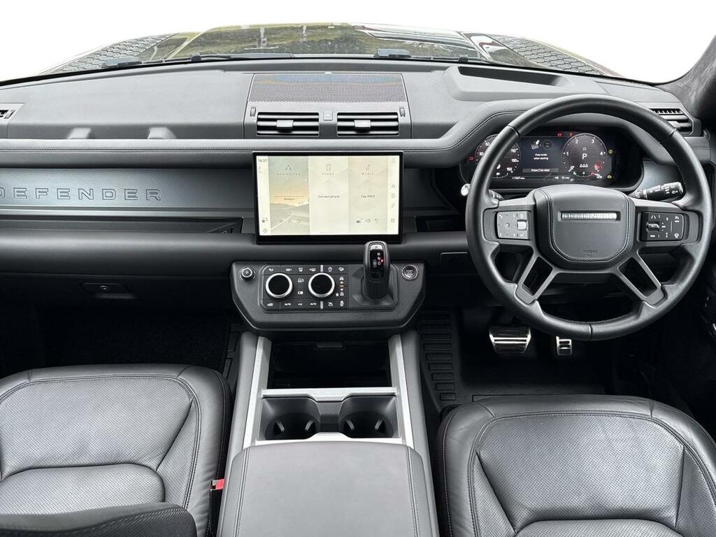 Land Rover Defender 90 X-dynamic Se White #9