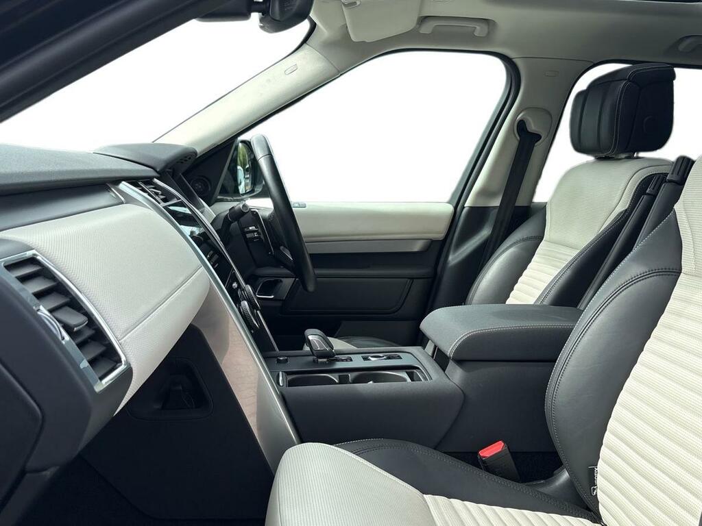 Land Rover Discovery 3.0 D350 Dynamic Hse Black #3