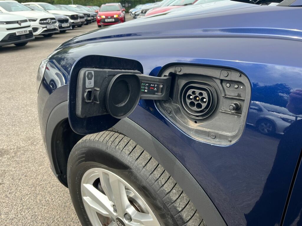 Audi Q3 35 Tfsi Black Edition S Tronic Tech Pack Black #30