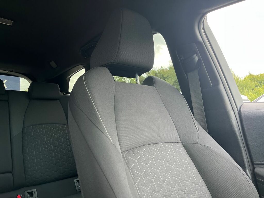 Toyota Corolla 1.8L Icon Tech White #37