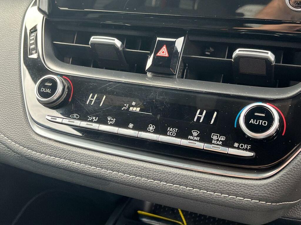 Toyota Corolla 1.8L Icon Tech White #12