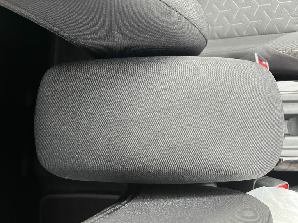 Toyota Corolla 1.8L Icon Tech White #31