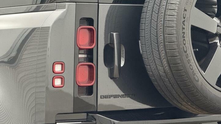 Land Rover Defender 110 X-dynamic Se Grey #18