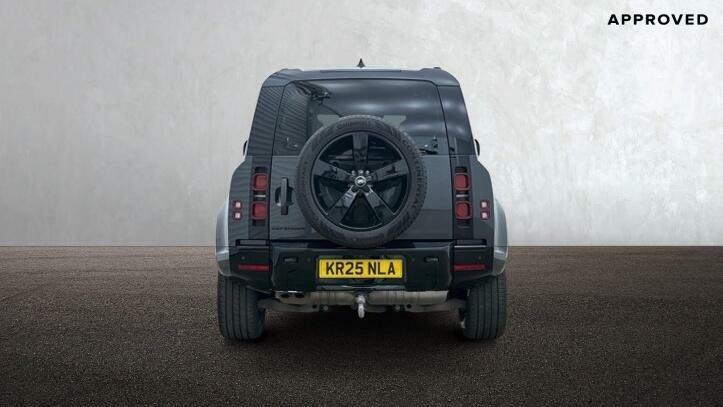 Land Rover Defender 110 3.0 D250 X-dynamic Hse Grey #4