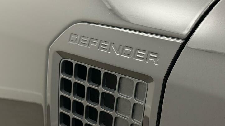 Land Rover Defender 110 X-dynamic Se Grey #17
