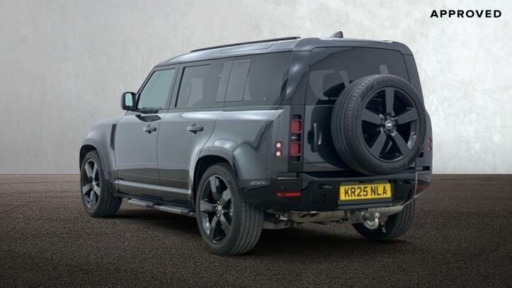 Land Rover Defender 110 3.0 D250 X-dynamic Hse Grey #2