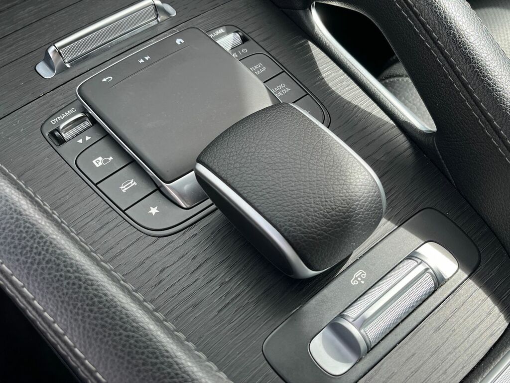 Mercedes-Benz GLE Class Suv White #36