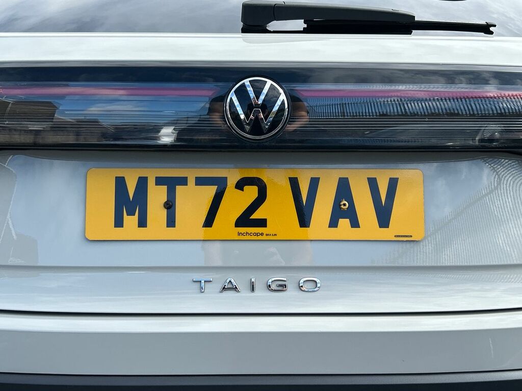 Volkswagen Taigo Hatchback Green #19
