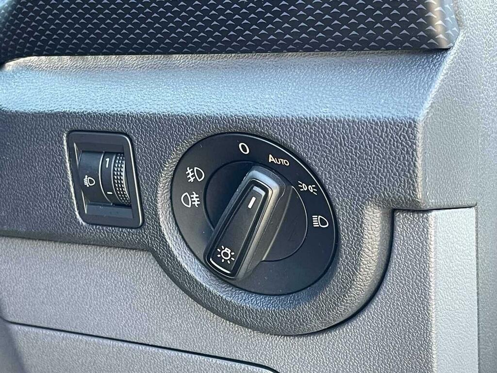 Volkswagen T-Cross Active Grey #17