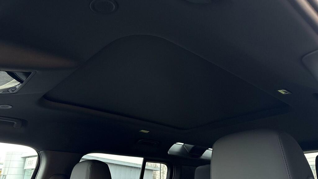 Land Rover Defender 110 Defender X-dynamic S D Mhev A Black #29