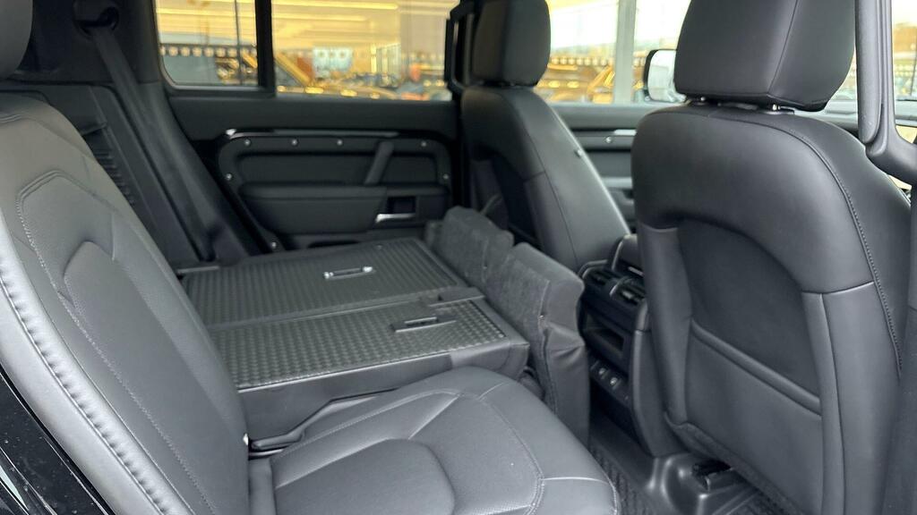 Land Rover Defender 110 Defender X-dynamic S D Mhev A Black #23