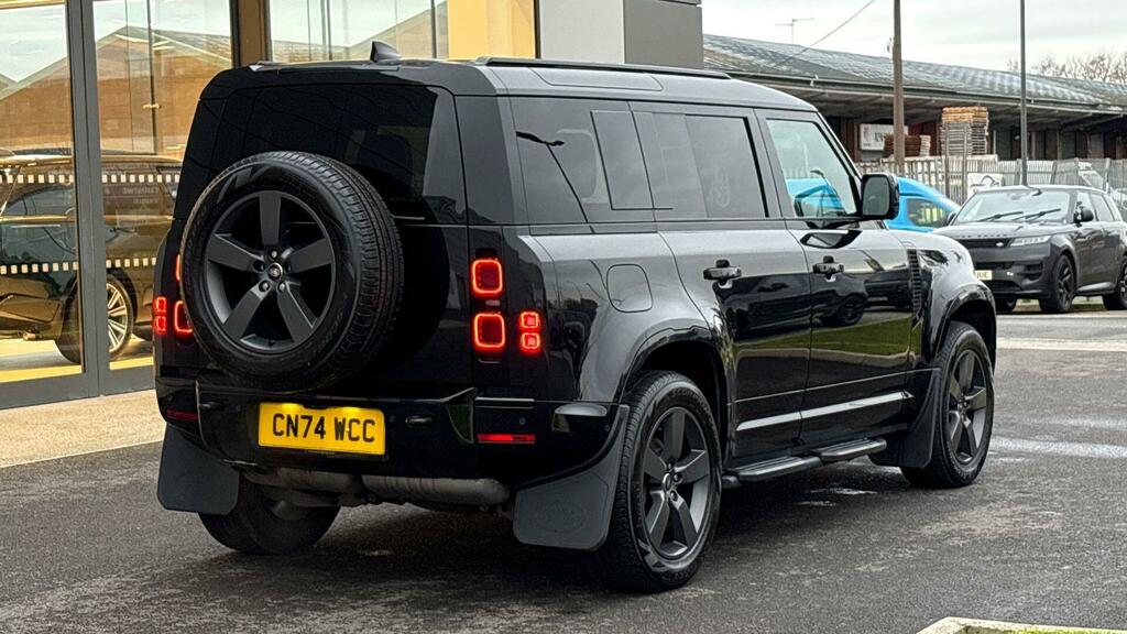 Land Rover Defender 110 Defender X-dynamic S D Mhev A Black #42