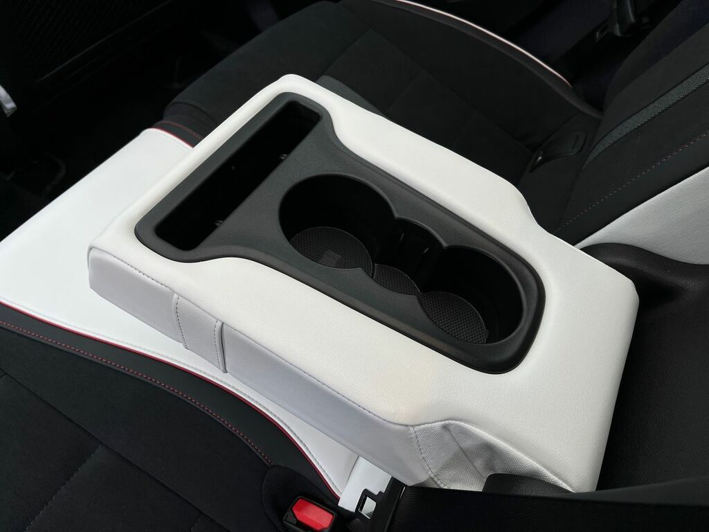 Mercedes-Benz CLA Class 200 Sport Executive Tip White #43
