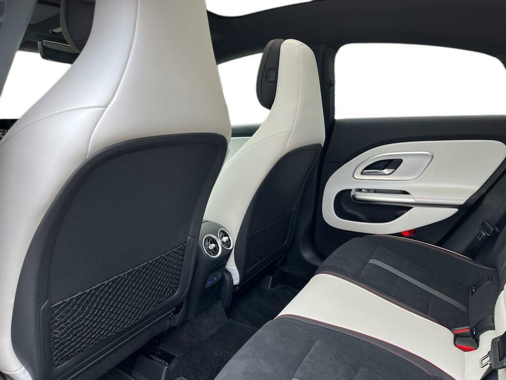 Mercedes-Benz CLA Class Cla 200 Amg Line Executive Grey #4