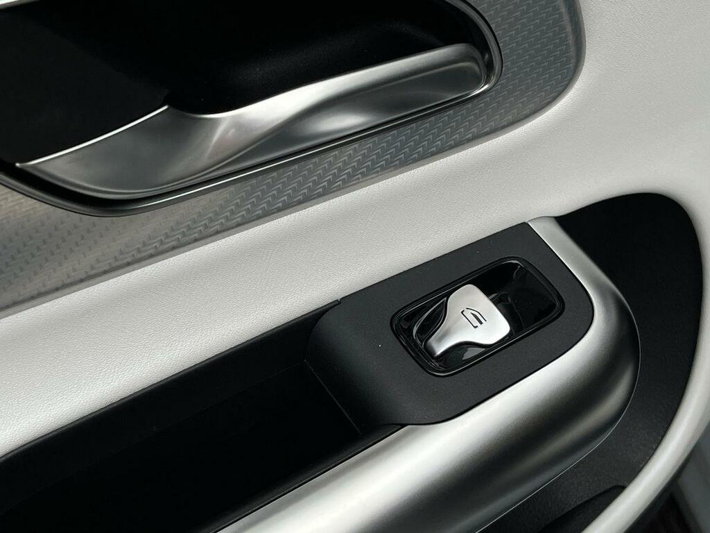 Mercedes-Benz CLA Class 200 Sport Executive Tip White #42