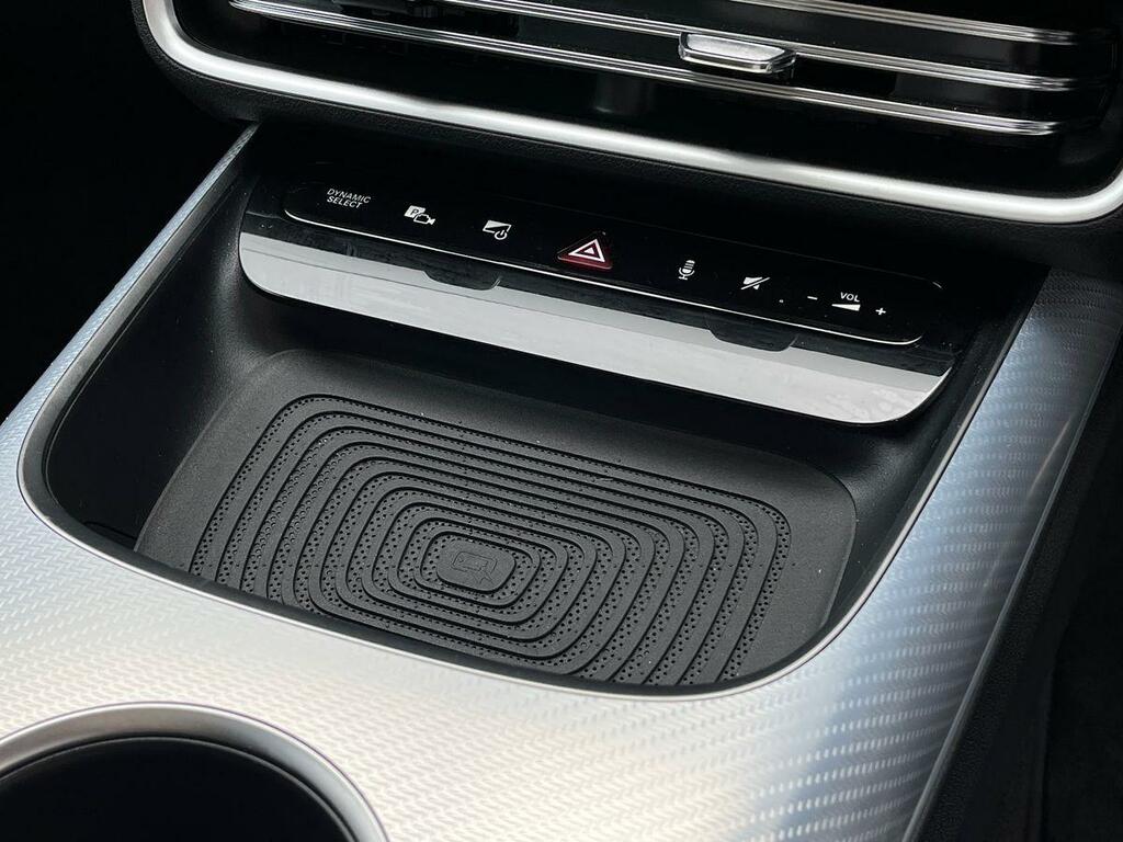 Mercedes-Benz CLA Class 200 Sport Executive Tip White #27