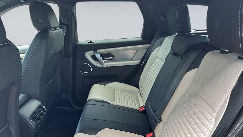 Land Rover Discovery Sport 2.0 D165 Dynamic Se Black #4